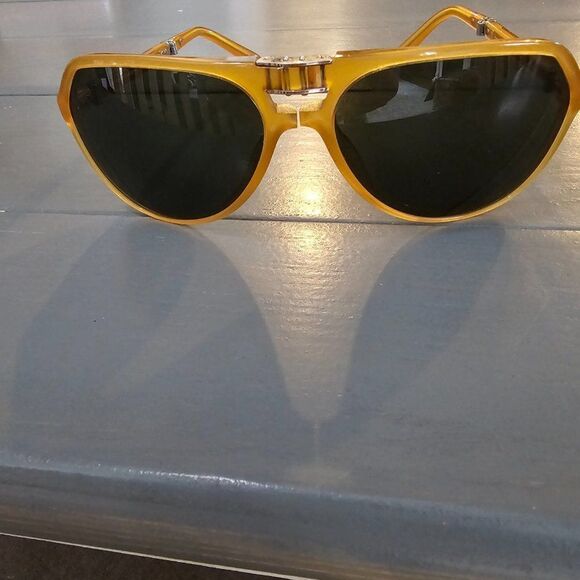 Dolce & Gabbana Yellow Acetate Black Lens Aviator Sunglasses DG4196 main image 11